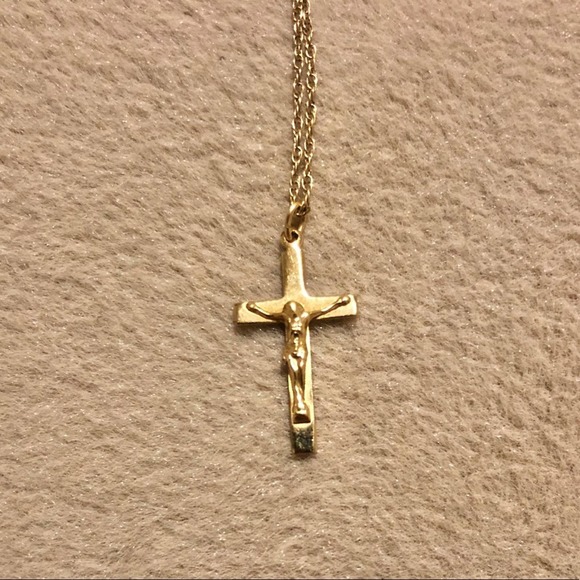 Jewelry - 14K Gold Filled Crucifix Necklace